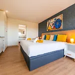 Villa Villa Las Salinas - Jacuzzi E Piscina Aquecivel - Armacao De Pera