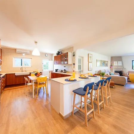 Villa Salinas By Algarve Vacation Armação de Pêra