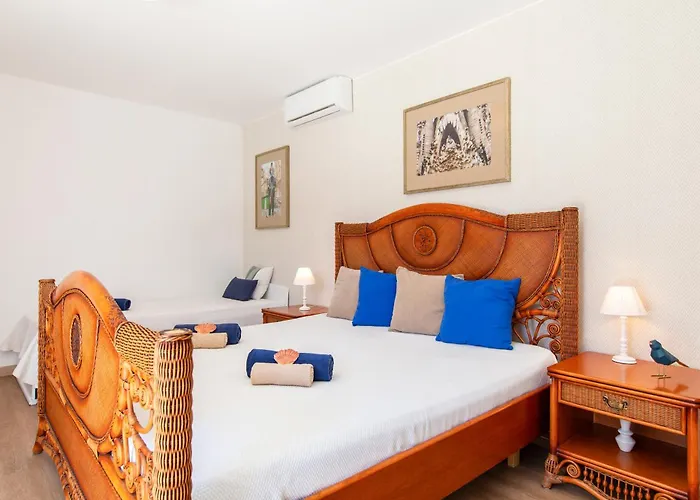 Salinas By Algarve Vacation Villa